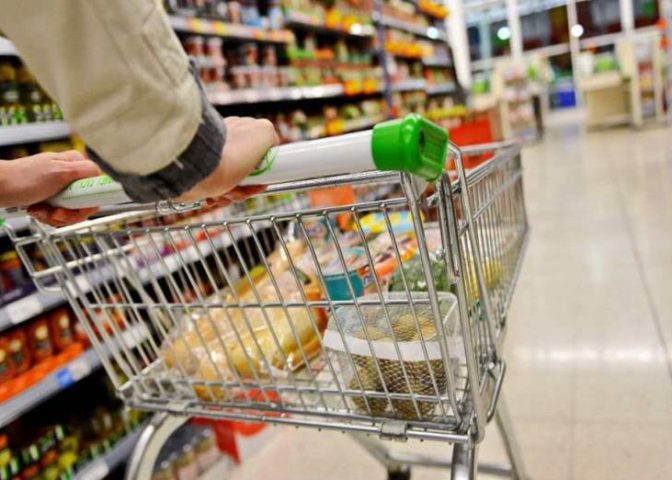 Контролировать цены на продукты поручил аким СКО