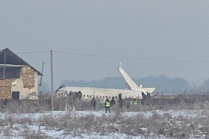 Крушение Bek Air. Погиб пилот самолета