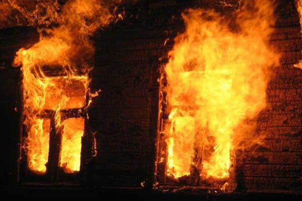 В Костанайской области от взрыва газового баллона погибло 4 человека, двое — младенцы