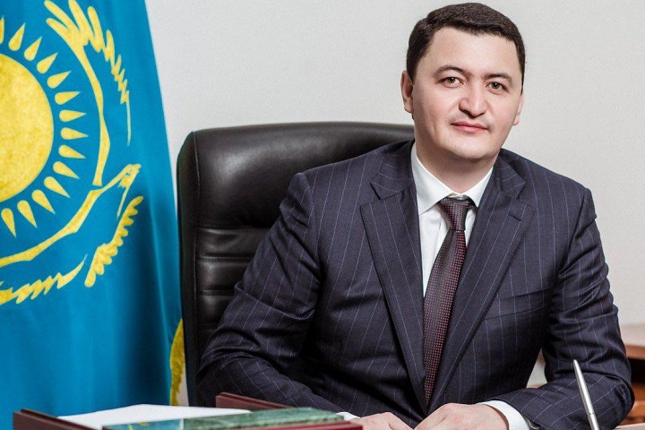 Заразившийся коронавирусом Камалжан Надыров идет на поправку