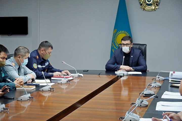 В Нур-Султане обсудили вопросы карантина и подготовки к купальному сезону