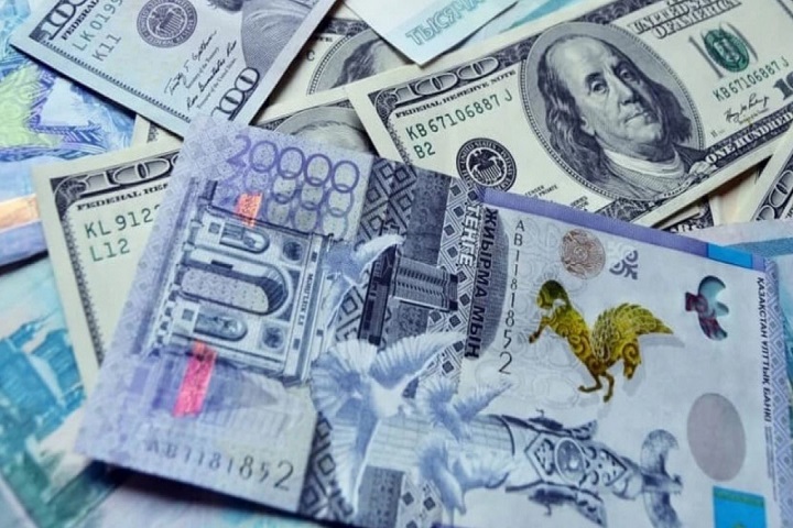 Курс доллара на сегодня — 420,25 тенге
