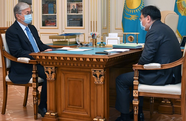 Касым-Жомарт Токаев дал поручения главе Нацбанка