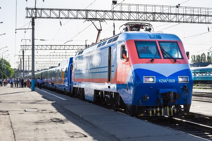 С 15 мая открывается продажа железнодорожных билетов на внутренние маршруты Казахстана