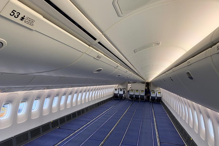 Air Astana решила создать подразделение Air Astana Cargo