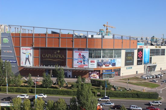 Сегодня в Нур-Султане заработали ТРЦ и общественные бани