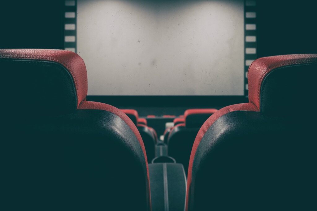 Когда уже в Алматы откроют кинотеатры?