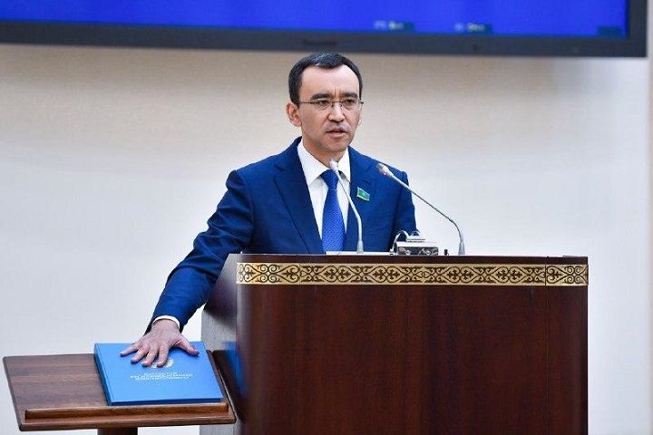 Маулен Ашимбаев избран новым спикером Сената