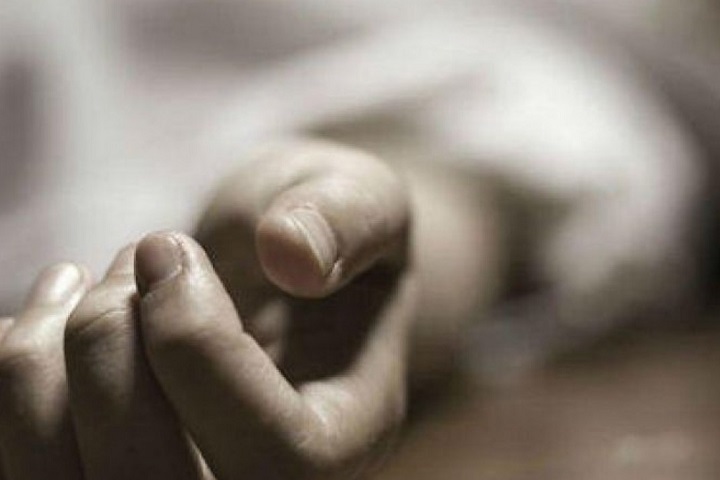 Труп мужчины нашли в квартире в Жезказгане