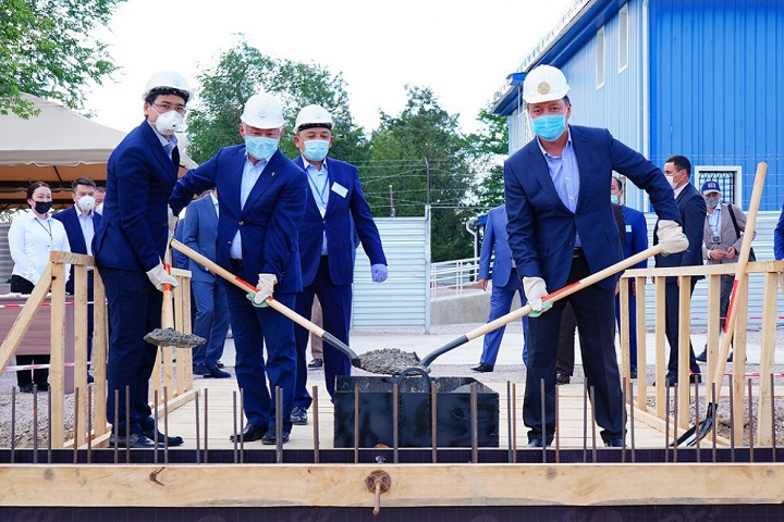 Вакцину против коронавируса будут производить в Жамбылской области