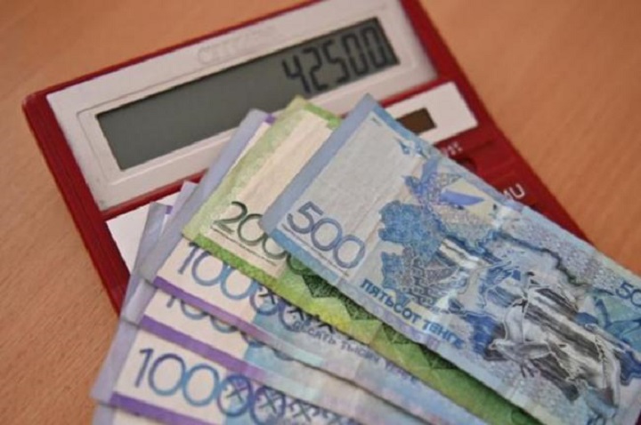 Президент Казахстана: Нуждающимся выплатят по 42500 тенге