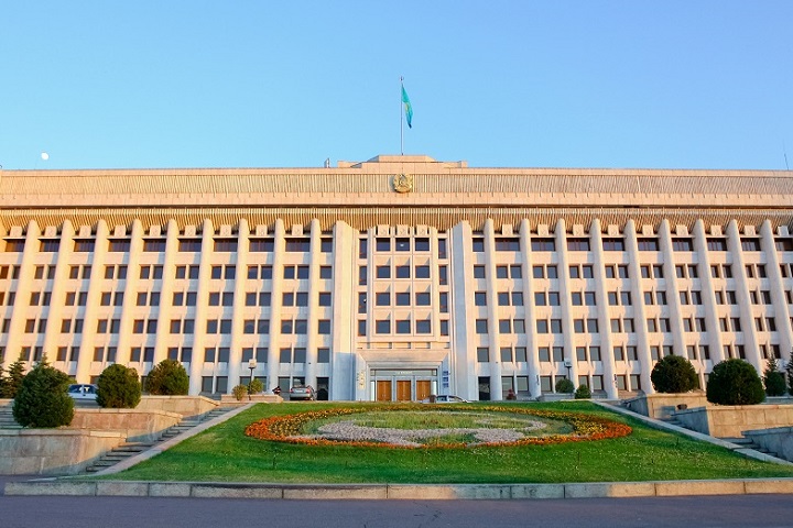 По новым показателям будут оценивать работу акиматов во время пандемии