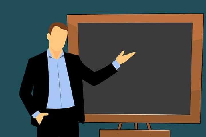 Преподавателям вузов поднимут зарплату на 25% в Казахстане