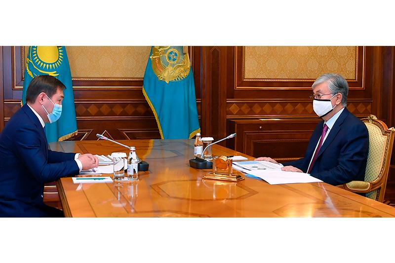 Касым-Жомарт Токаев принял акима Шымкента Мурата Айтенова