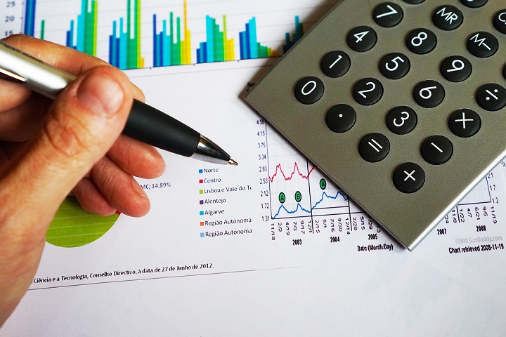 «Поддержка медработников». Парламент принял поправки в бюджет на 2020 год