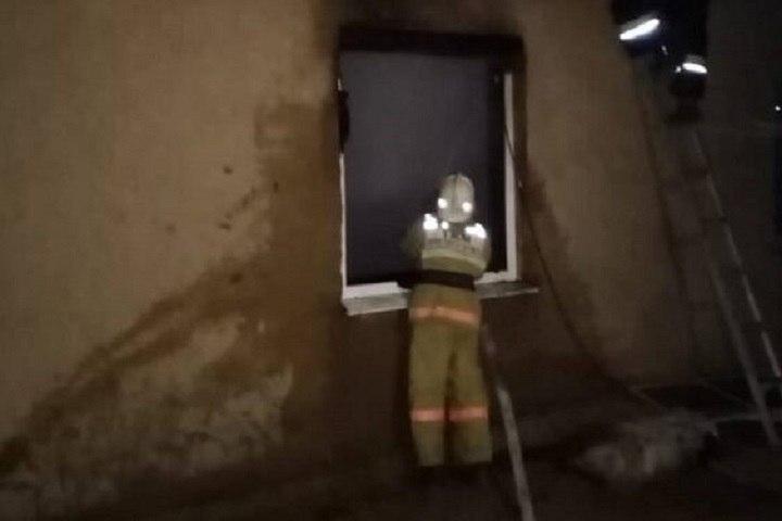 Девочка спасла троих детей из пожара в ЗКО: ее наградят медалью