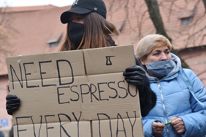 Как выглядят протесты против «карантина выходного дня» на Украине