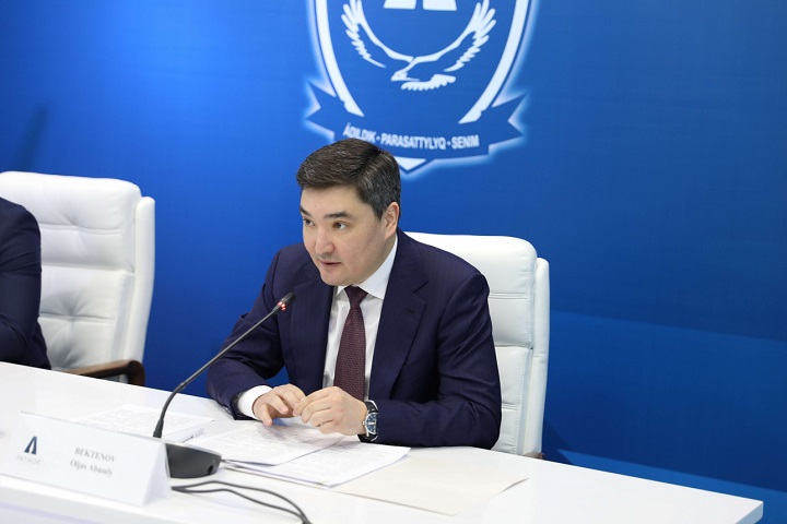 К экс-главе фонда медстрахования вопросов нет — Антикоррупционная служба