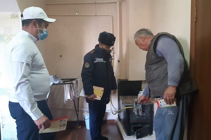 Жылу беру маусымы кезінде тұрғын үйлердегі өрттерді және улы газдан улану оқиғаларын алдын алу бойынша Т.Рысқұлов ауданында үгіт насихат жұмыстары жүргізілуде