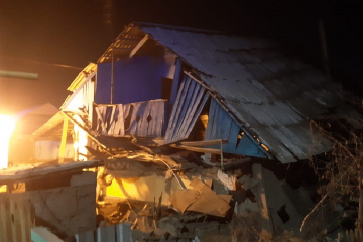 Из-за взрыва газового баллона в жилом доме в Талдыкоргане пострадали 8 человек