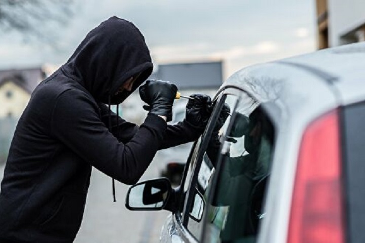 На территории Казахстана задержали угонщиков дорогих авто
