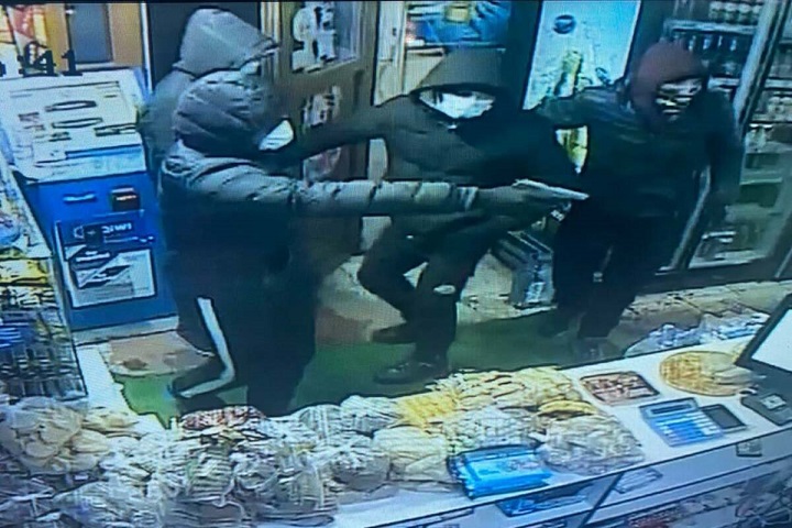 Вооруженное нападение на магазин совершили в Алматы