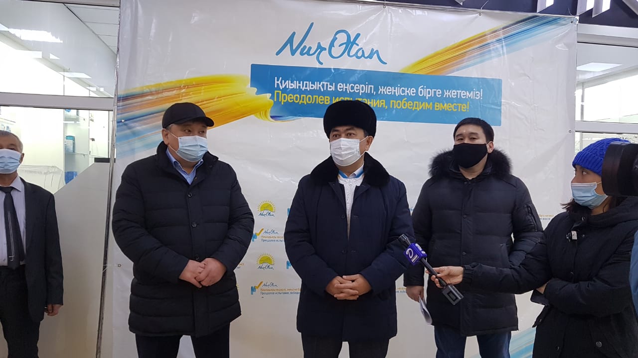 Арман Қожахметов жезқазғандық сайлаушылармен кездесті