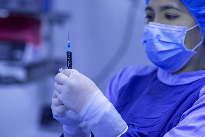 В начале 2021 года в Казахстане начнется массовая вакцинация от коронавируса