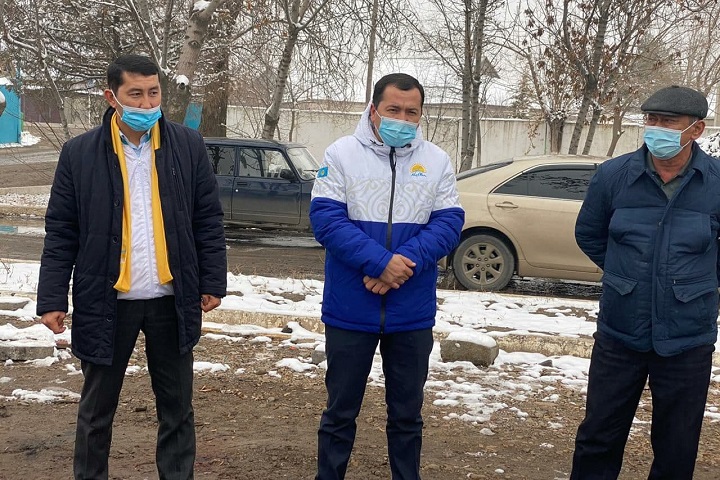 ЖЕТІСАЙ  ЖҰМЫСШЫЛАРЫМЕН КЕЗДЕСУ ӨТТІ