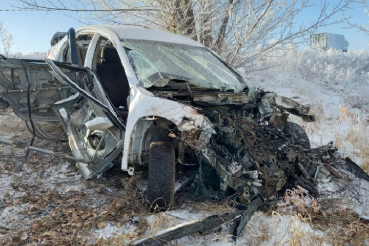 ДТП с участием КамАЗа в ЗКО: три человека погибли