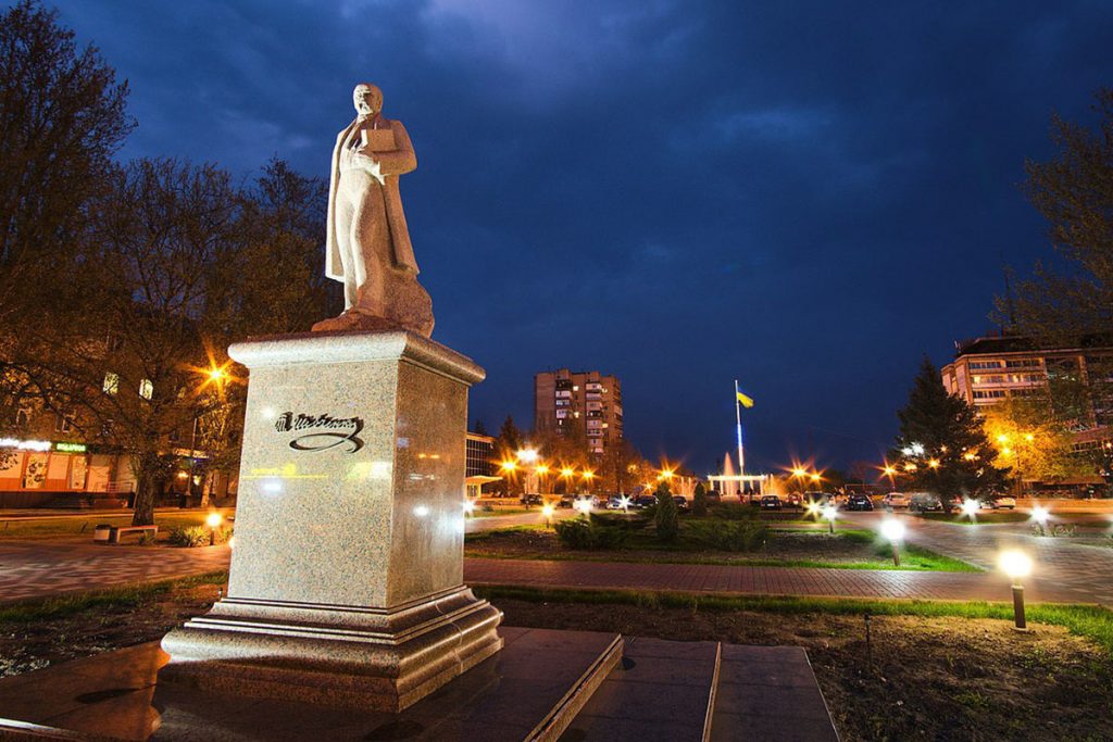 В Мелитополе объявили о переносе памятника Тарасу Шевченко с центральной площади — Financial Times