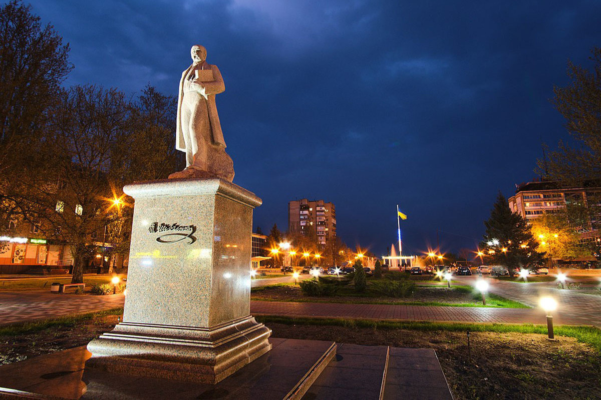 В Мелитополе объявили о переносе памятника Тарасу Шевченко с центральной площади — Financial Times