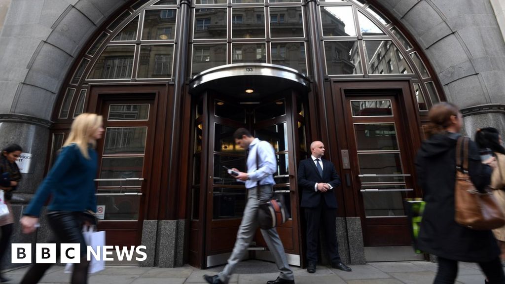 Goldman Sachs начинает массовое сокращение рабочих мест — Financial Times