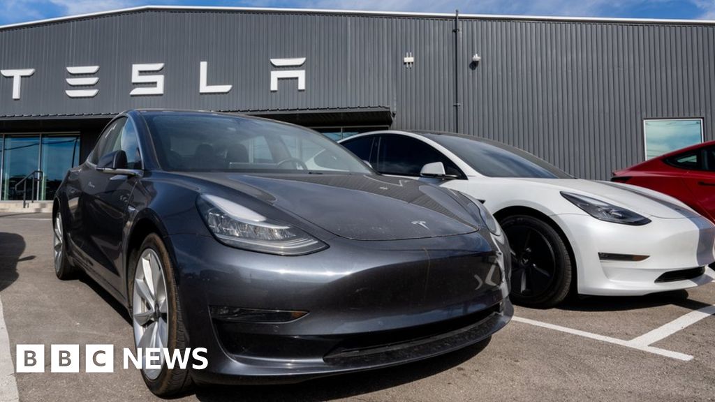 Tesla снижает цены на пятую часть, чтобы повысить спрос
