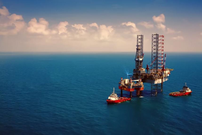 Мировой спрос на нефть достигнет рекордно высокого уровня в 2023 году – МАЭ — Financial Times