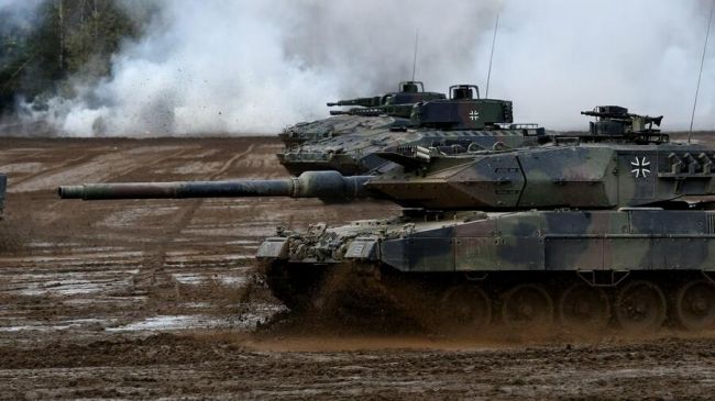 Немецкий концерн выразил готовность поставить Украине более 100 танков в 2023 году — Financial Times