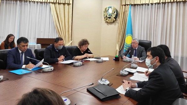 Межведомственная комиссия рассмотрела вопросы обеспеченности луком в предстоящее межсезонье