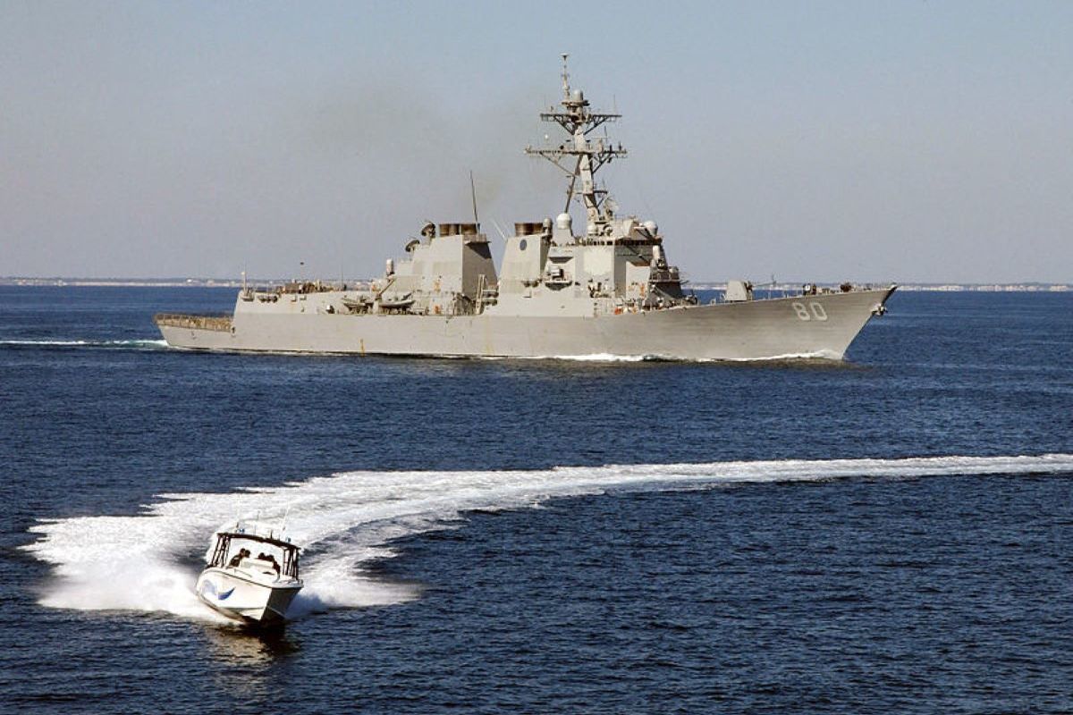 В Эстонию прибыл эсминец ВМС США USS Roosevelt — Financial Times