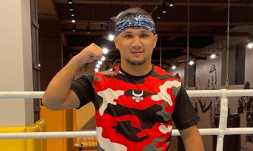 «Просто бомба». Известный казахстанский боец показал фото с экс-чемпионом UFC