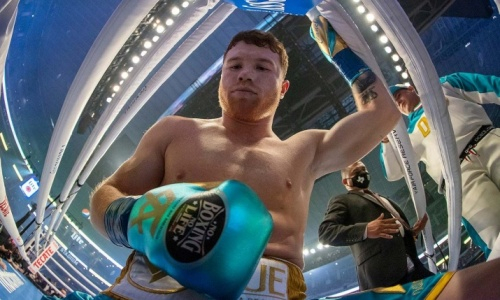 «Канело» стал препятствием для боя Бетербиев — Бивол