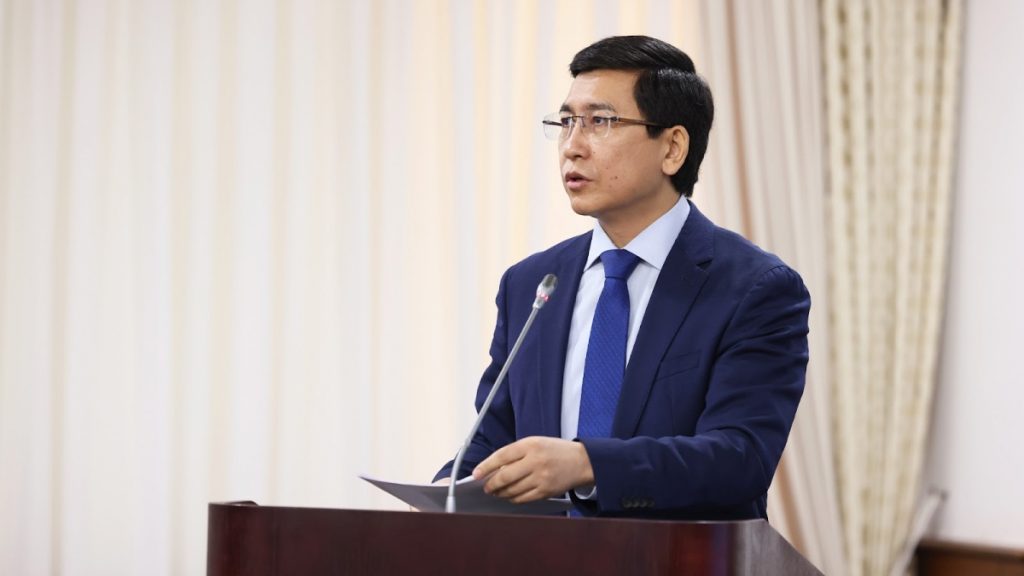 Указом Главы государства Асхат Аймагамбетов освобожден от должности Министра просвещения Республики Казахстан