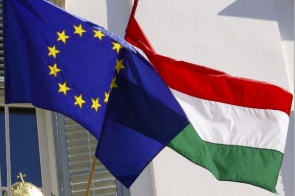 МИД Венгрии: Решение о новом пакете помощи Украине от Евросоюза пока не принято — Financial Times