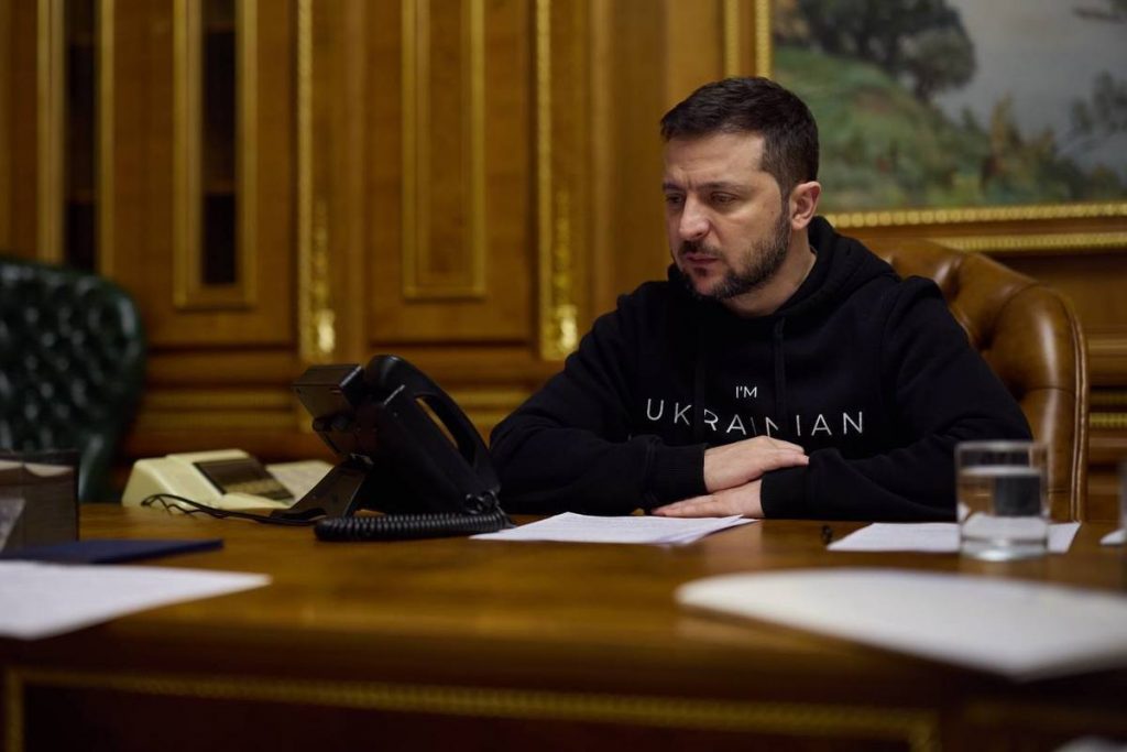 GT: сговор Зеленского и Байдена привел к экономической катастрофе в Европе — Financial Times