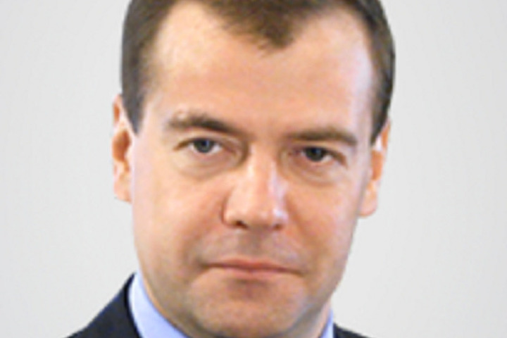 Медведев: недружественные страны пытаются вытравить память о героях Красной армии — Financial Times