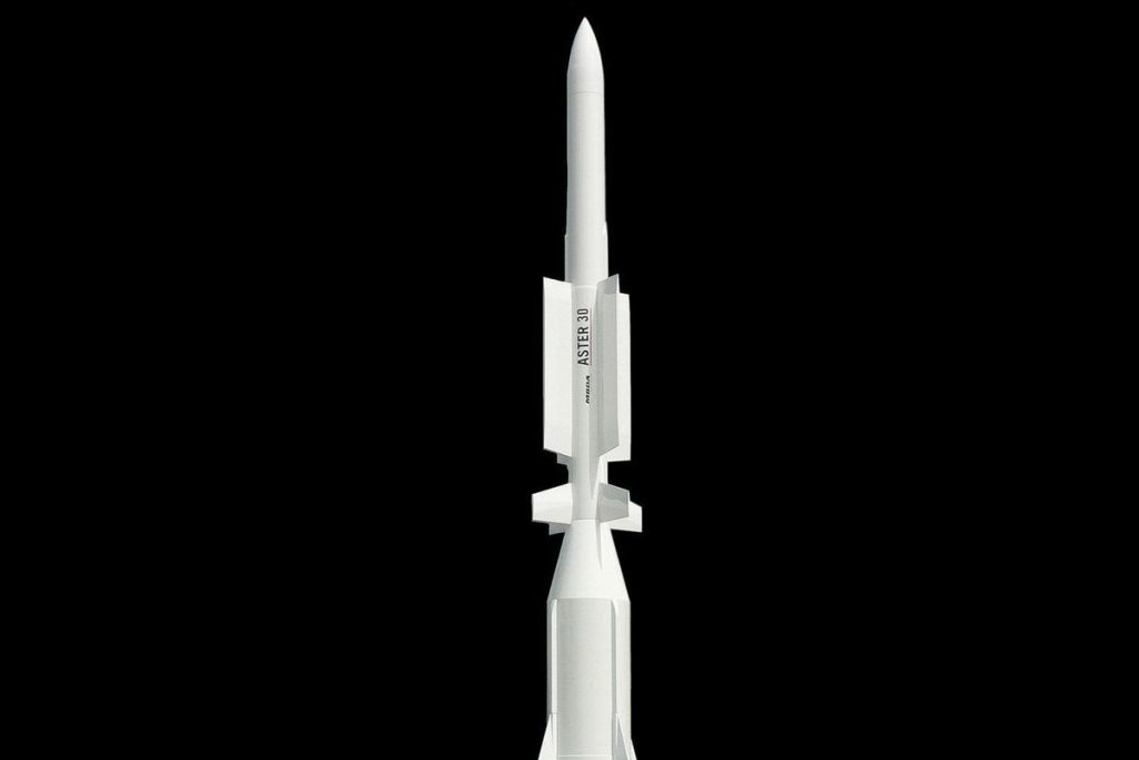 Италия и Франция намерены отправить Украине зенитные ракеты Aster-30 — Financial Times