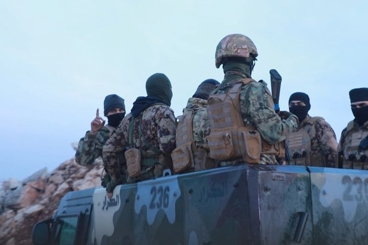 В Сирии ХТШ совершили нападение на укрепления правительственных войск в провинции Алеппо — Financial Times