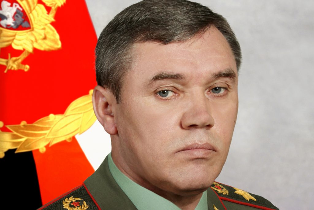 Шойгу назначил Валерия Герасимова командующим Объединенной группировкой войск — Financial Times