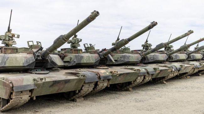 Белый дом: Окончательное решение по танкам Abrams для Украины не принято — Financial Times