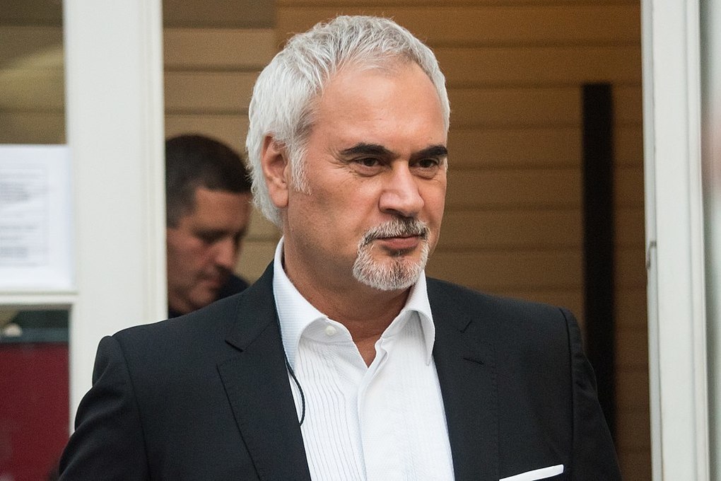 Миронов предложил лишить Меладзе всех имеющихся званий — Financial Times