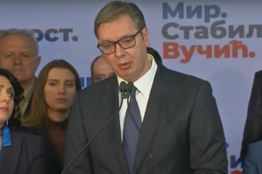 Вучич объяснил свою готовность уйти в отставку: Если это спасет страну — Financial Times
